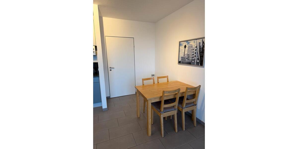 Etagenwohnung Neuss - 2 Zimmer, 44 m&sup2;, 159.000&euro; | Angebot:24545121