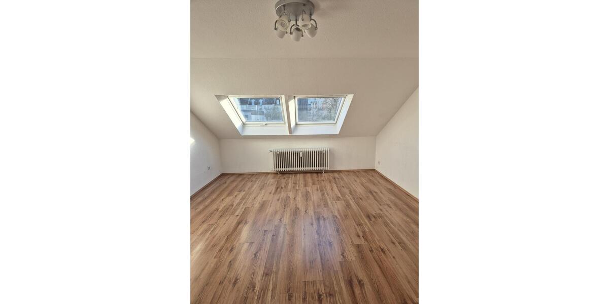 Dachgeschoßwohnung Wuppertal Gemarkung Langerfeld - 3 Zimmer, 69 m&sup2;, 482&euro; | Angebot:24593314