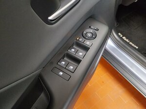 Hyundai Kona Prime 2WD AHK Bose SHZ LHZ Navi Kam 12.578 km 26.880 € HAAN 42781