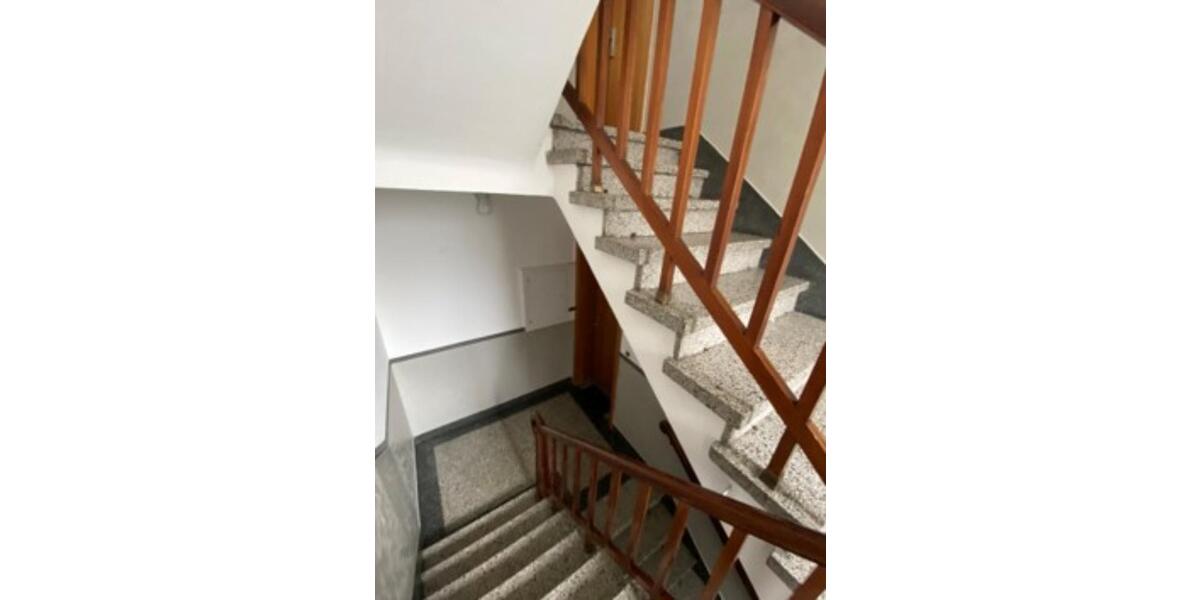 Etagenwohnung Solingen Aufderhöhe - 3 Zimmer, 85 m&sup2;, 1.050&euro; | Angebot:24886226