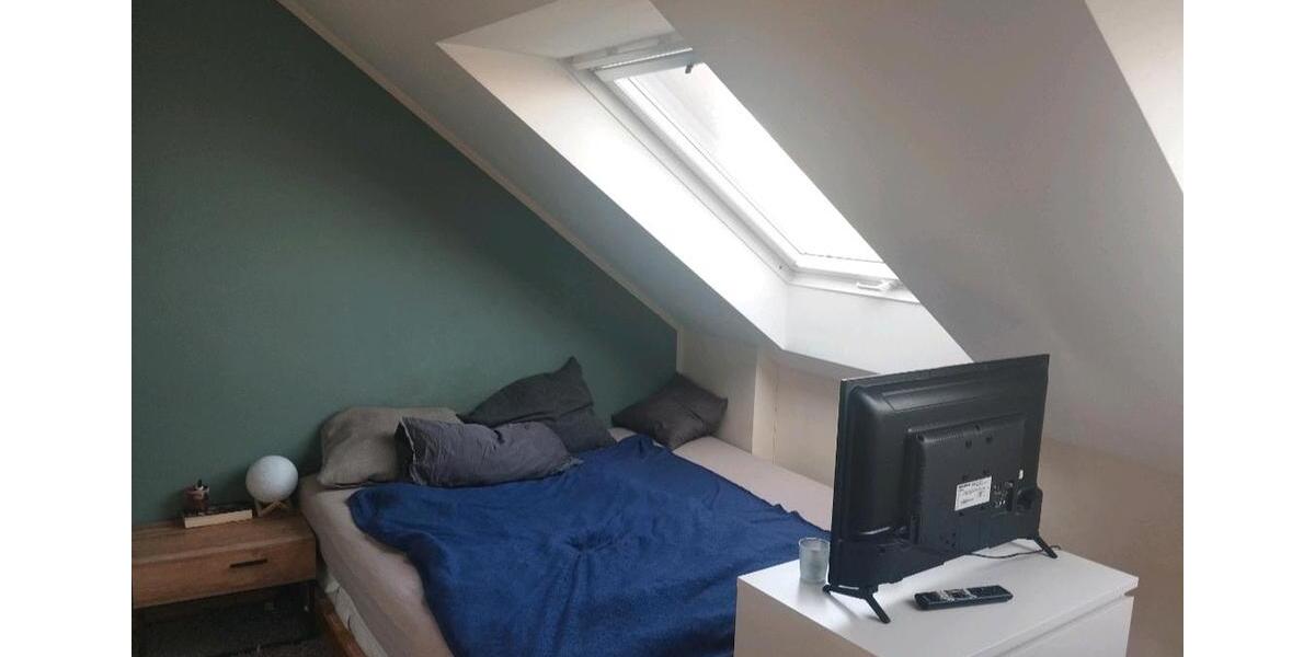 Dachgeschoßwohnung Neuss Furth-Mitte - 2 Zimmer, 70 m&sup2;, 247.000&euro; | Angebot:26165906