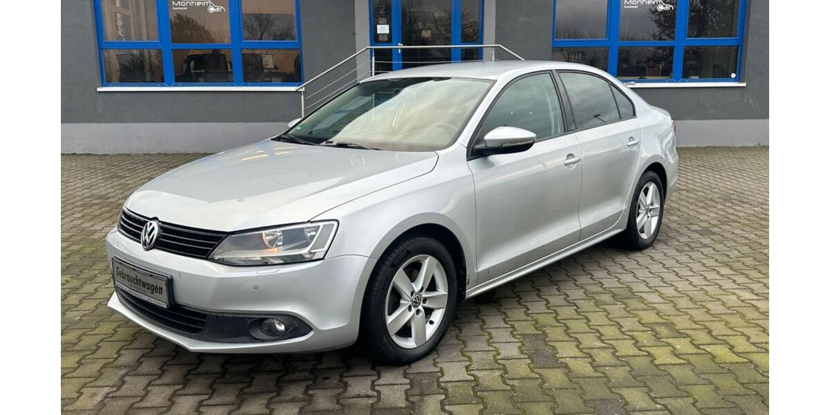 VW Jetta 126.120 km 8.300 € Monheim am Rhein 40789