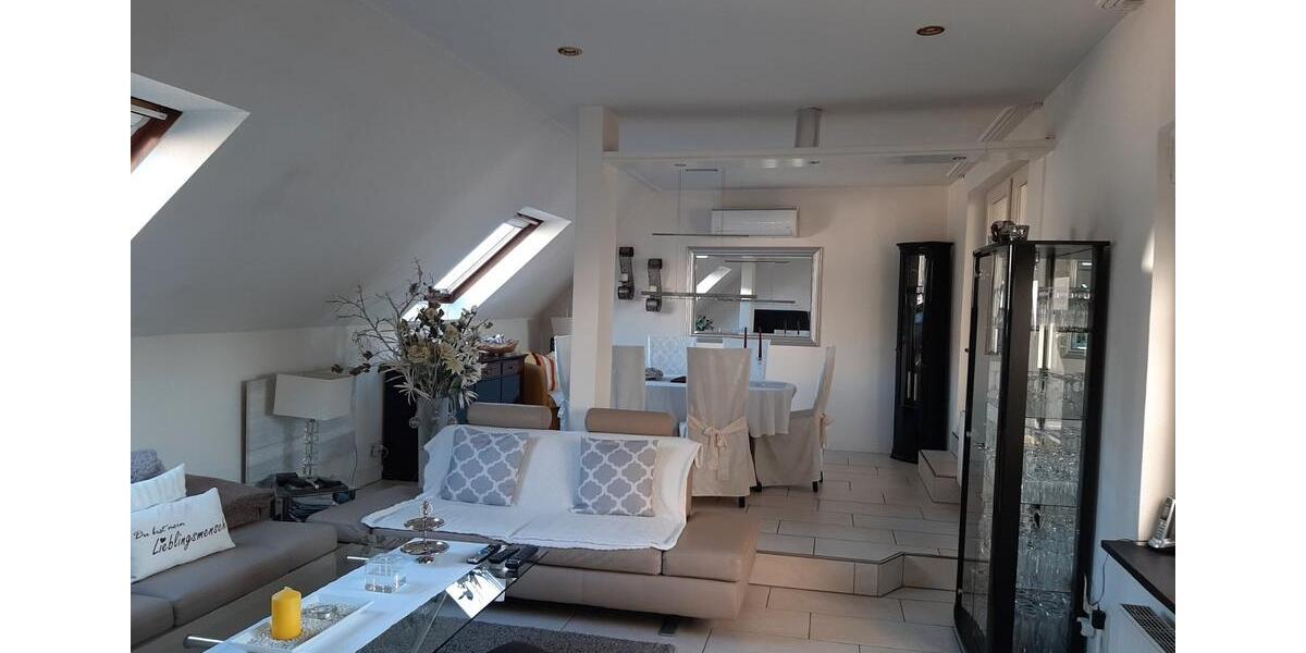Maisonettenwohnung Solingen Höhscheid - 5 Zimmer, 143 m&sup2;, 1.200&euro; | Angebot:27626504