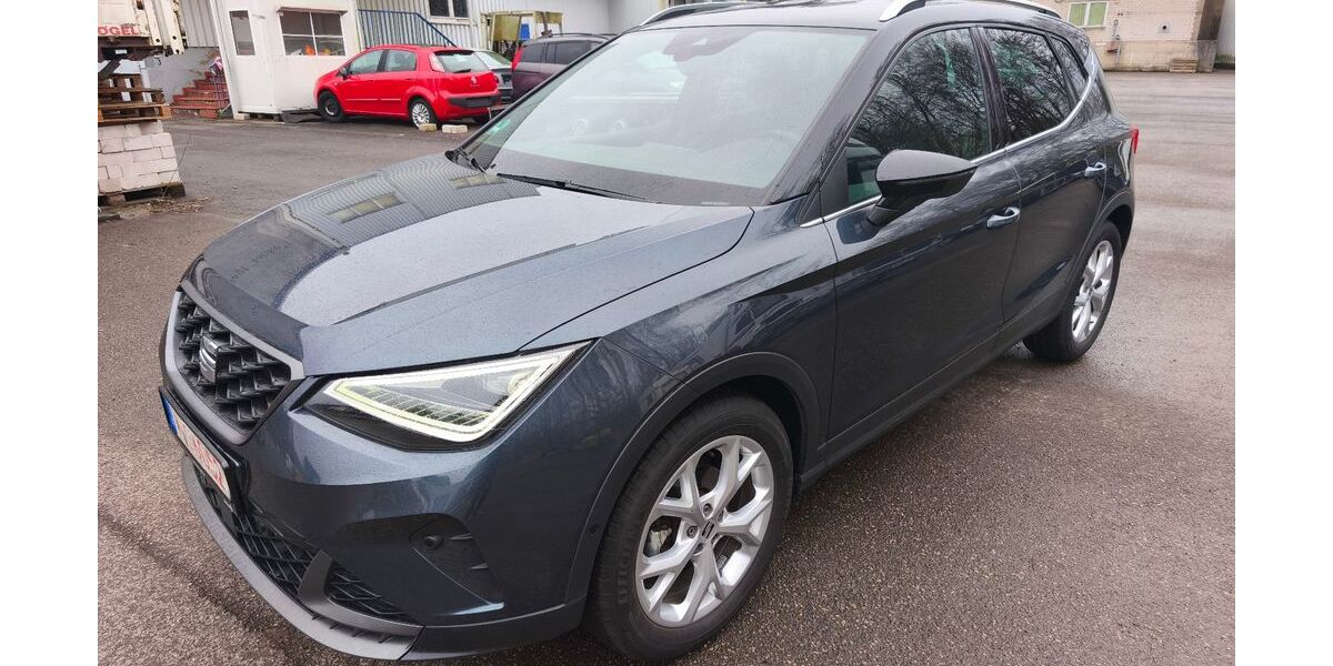 Seat Arona 28.000 km 16.900 &euro; Solingen 42651