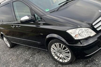 Mercedes-Benz Viano 217.700 km 17.800 &euro; Köln 51147