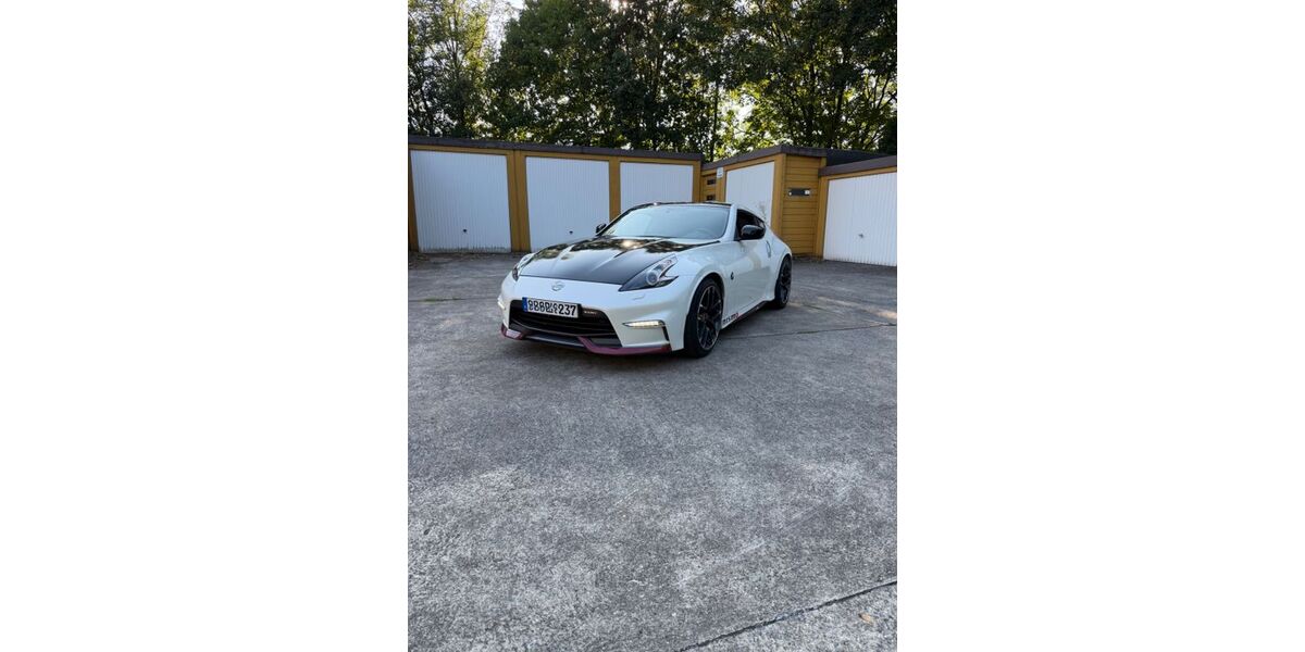 Nissan 370Z 35.209 km 45.999 &euro; Solingen 42657