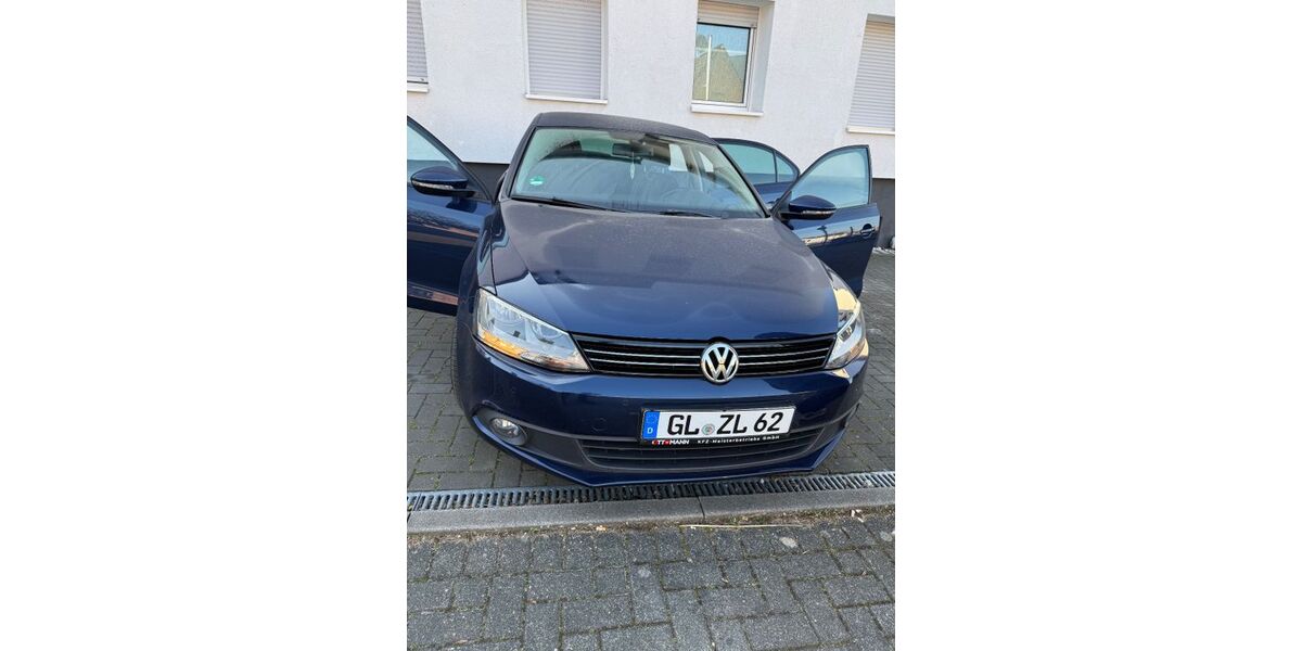 VW Jetta 170.000 km 4.600 &euro; Bergisch Gladbach 51469