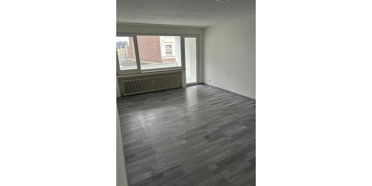 Etagenwohnung Leverkusen Bergisch Neukirchen - 2 Zimmer, 77 m&sup2;, 800&euro; | Angebot:24814540