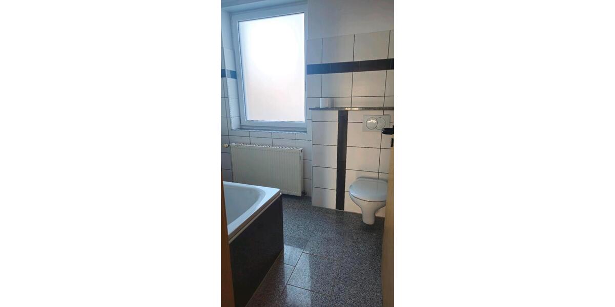 Etagenwohnung Velbert Velbert-Mitte - 1 Zimmer, 50 m&sup2;, 450&euro; | Angebot:24841573