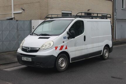 Opel Vivaro 200.000 km 2.990 &euro; Köln 50739