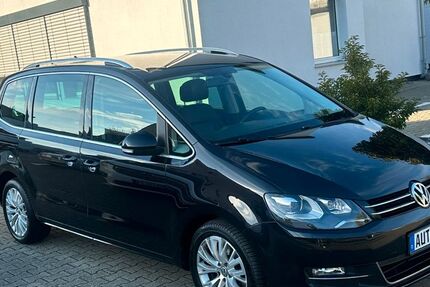 VW Sharan 167.898 km 10.950 € Hilden 40721