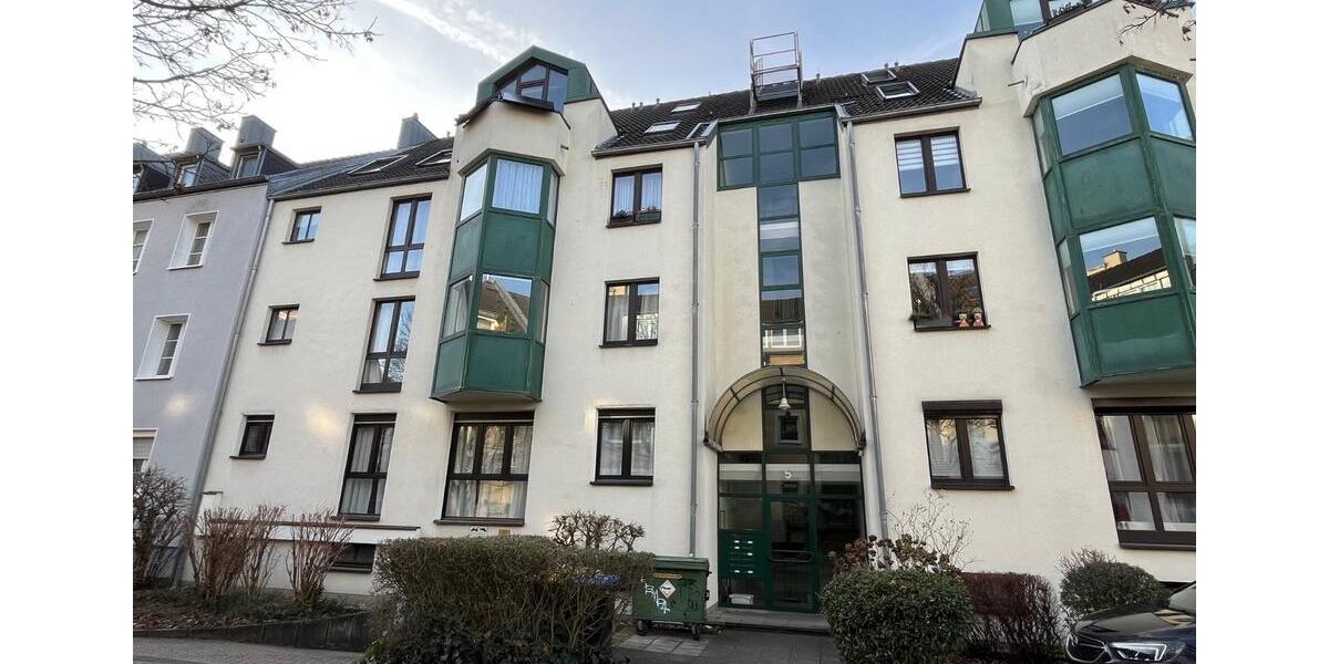 Etagenwohnung Köln Nippes - 2 Zimmer, 62 m&sup2;, 340.000&euro; | Angebot:24651763