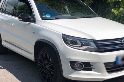 VW Tiguan 169.500 km 15.900 &euro; Wuppertal 42389