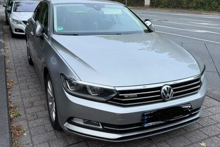 VW Passat 180.600 km 13.000 &euro; Wuppertal 42109
