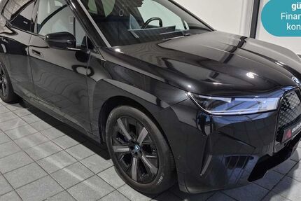 BMW iX 31.328 km 40.490 &euro; Wuppertal 42287