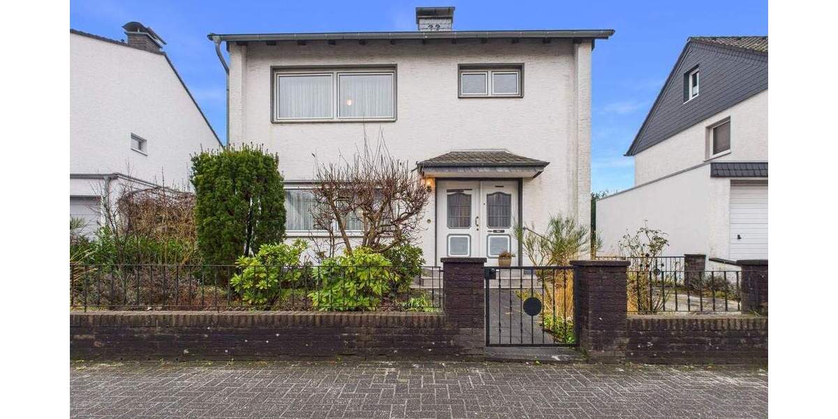 Einfamilienhaus Bergisch Gladbach / Refrath Alt-Refrath - 4 Zimmer, 110 m&sup2;, 469.000&euro; | Angebot:24793267