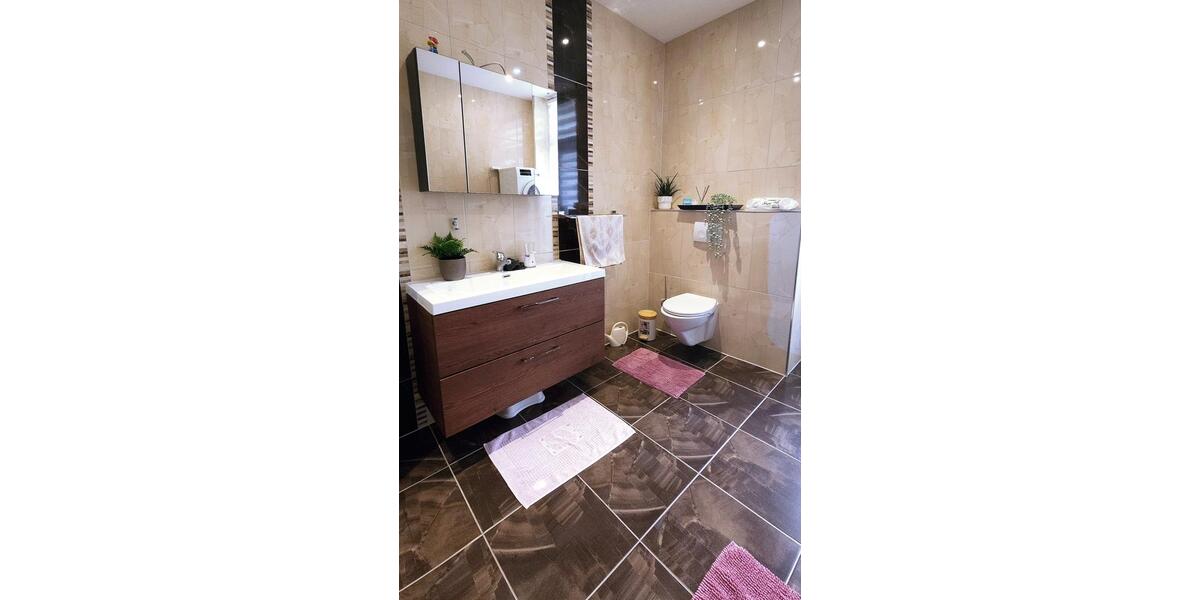 Etagenwohnung Wuppertal Gemarkung Langerfeld - 4 Zimmer, 108 m&sup2;, 175.000&euro; | Angebot:23760889