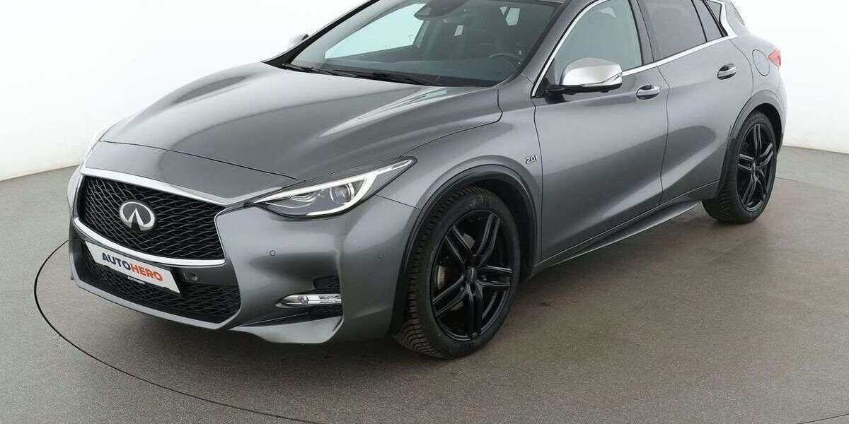 INFINITI Q30 107.868 km 14.990 &euro; Köln 50739
