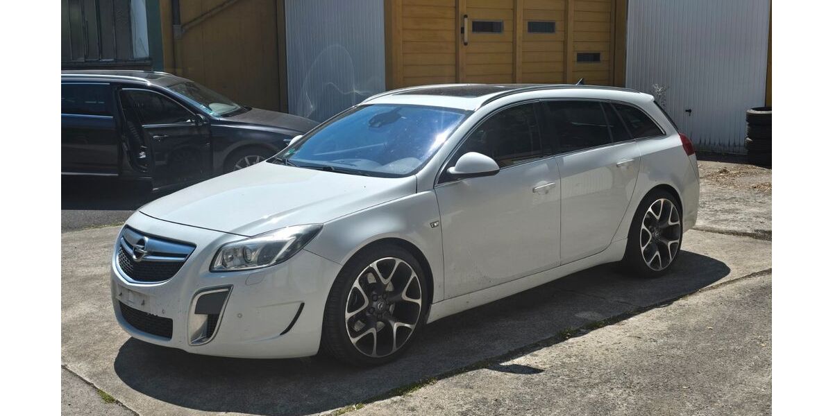 Opel Insignia 157.000 km 6.750 &euro; Wuppertal 42349