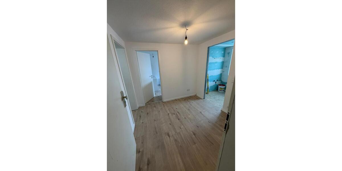 Etagenwohnung Wuppertal Gemarkung Nächstebreck - 2 Zimmer, 72 m&sup2;, 650&euro; | Angebot:26340358