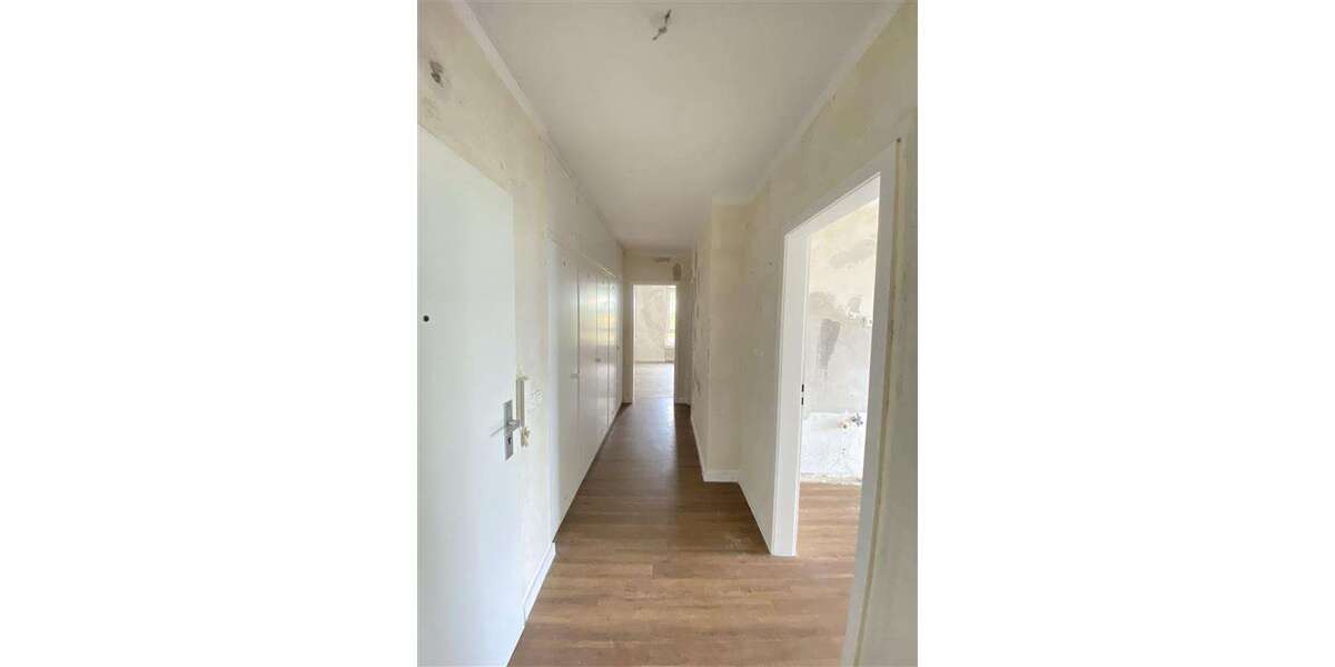 Etagenwohnung Solingen Solingen-Mitte - 4 Zimmer, 81 m&sup2;, 781&euro; | Angebot:27609108