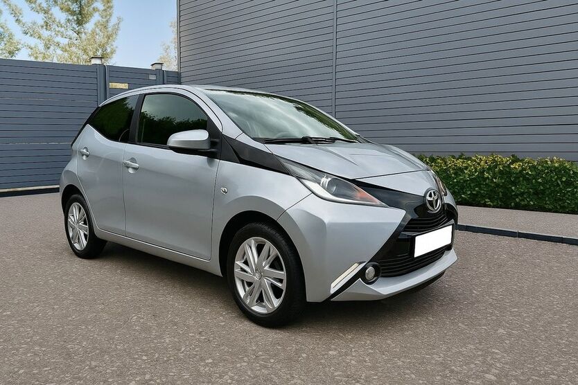 Aygo (X)