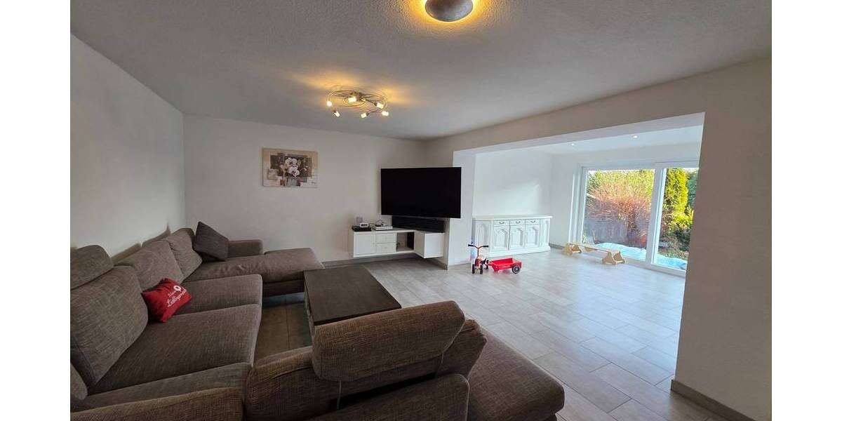 Doppelhaushälfte Velbert Kostenberg - 9 Zimmer, 259 m&sup2;, 650.000&euro; | Angebot:19426827