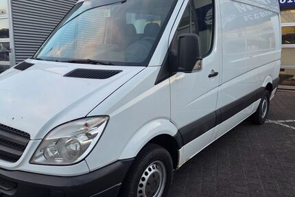 Mercedes-Benz Sprinter 219.000 km 8.950 &euro; Pulheim 50259