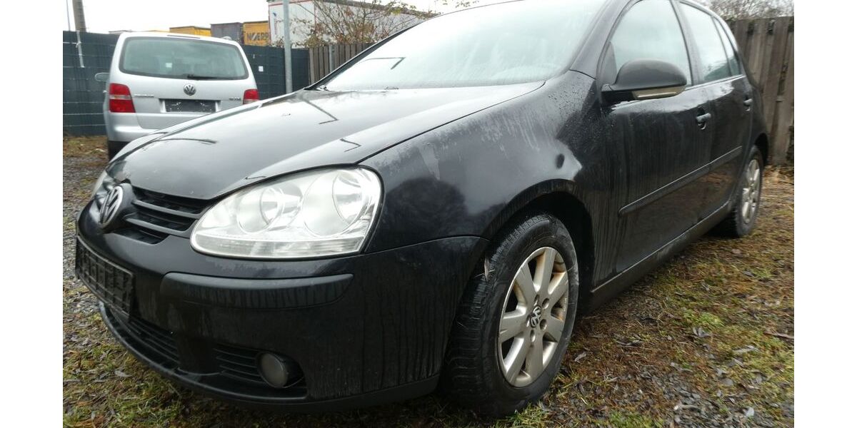 VW Golf 480.000 km 1.490 &euro; Hilden 40724