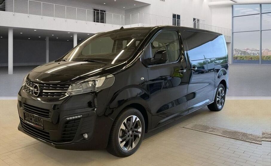 Zafira Life