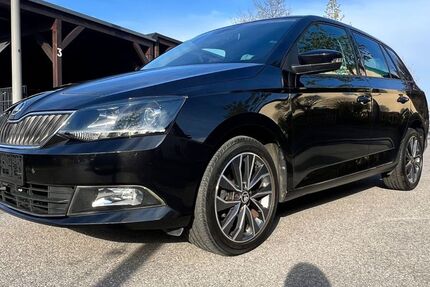 Skoda Fabia 134.820 km 7.999 &euro; Halver 58553
