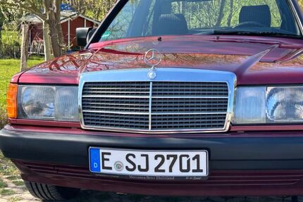 Mercedes 190