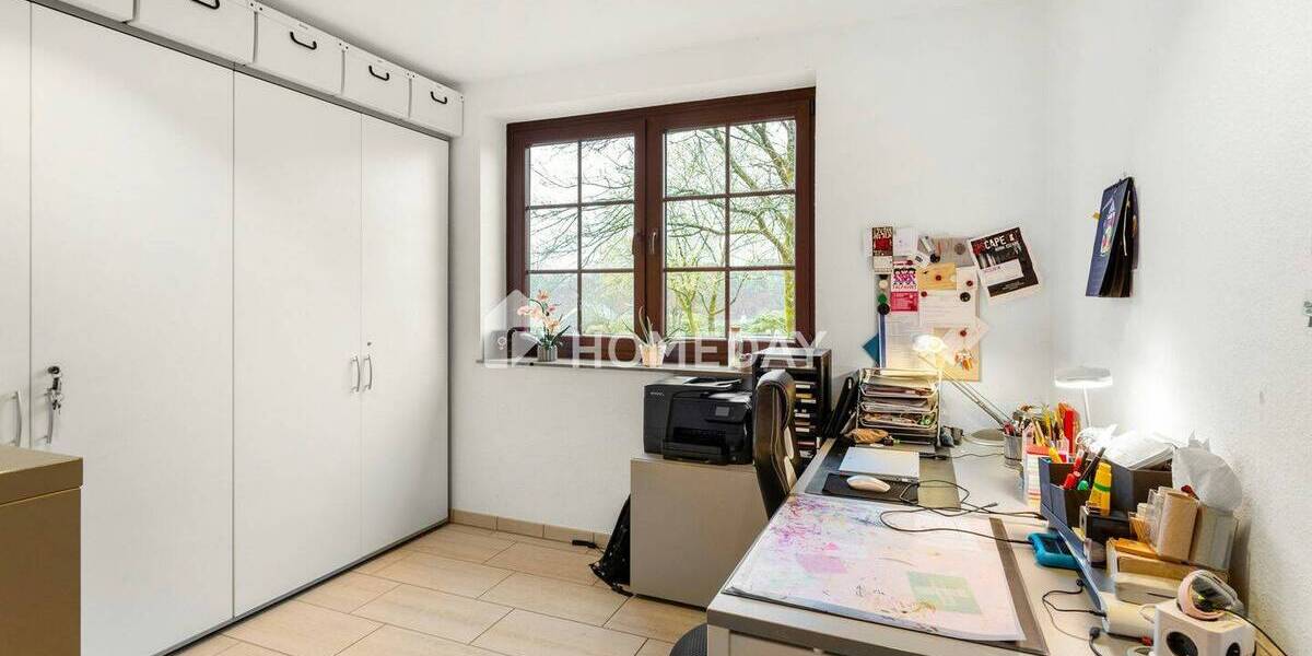 Reihenendhaus Hückeswagen Innenstadt - 8 Zimmer, 170 m&sup2;, 519.000&euro; | Angebot:26189383