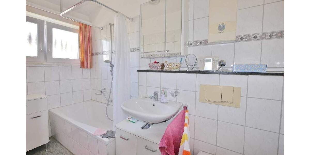 Doppelhaushälfte Haan Gruiten - 5 Zimmer, 142 m&sup2;, 449.000&euro; | Angebot:24567509