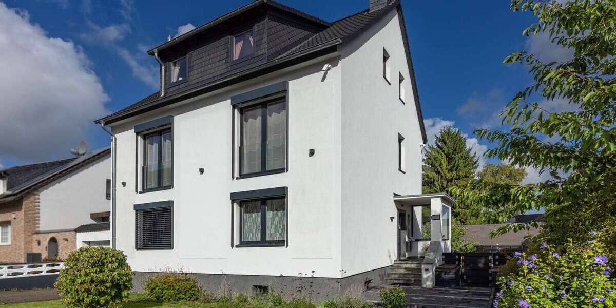 Einfamilienhaus Wuppertal Gemarkung Langerfeld - 7 Zimmer, 207 m&sup2;, 650.000&euro; | Angebot:27630965