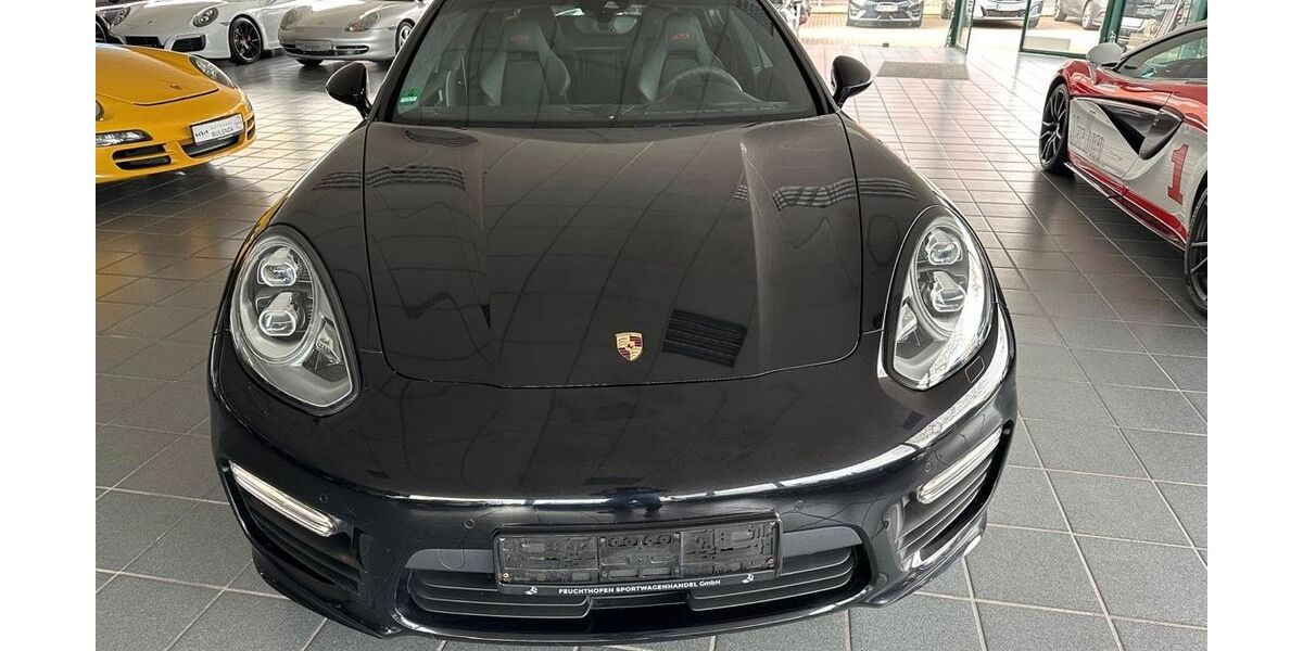 Porsche Panamera 58.900 km 48.900 &euro; Ratingen 40878