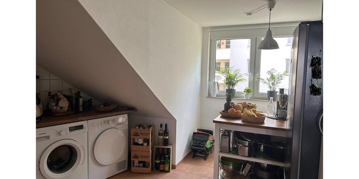 Dachgeschoßwohnung Wuppertal Gemarkung Elberfeld - 2.5 Zimmer, 79 m&sup2;, 635&euro; | Angebot:24830815