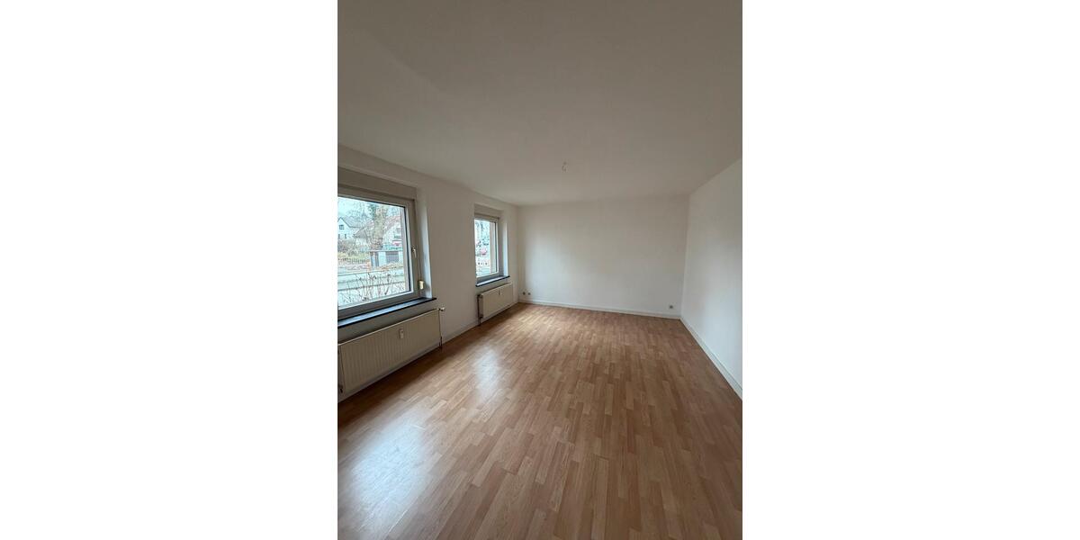Erdgeschoßwohnung Solingen Wald - 2 Zimmer, 58 m&sup2;, 580&euro; | Angebot:24477240