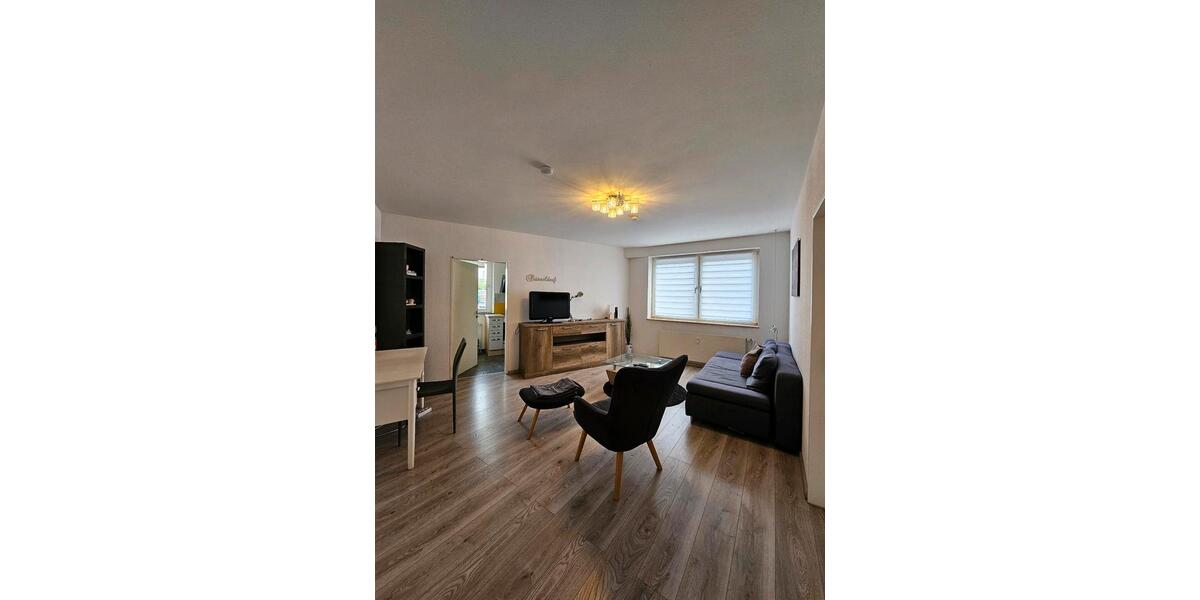 Etagenwohnung Düsseldorf Oberbilk - 2 Zimmer, 57 m&sup2;, 1.030&euro; | Angebot:24535519