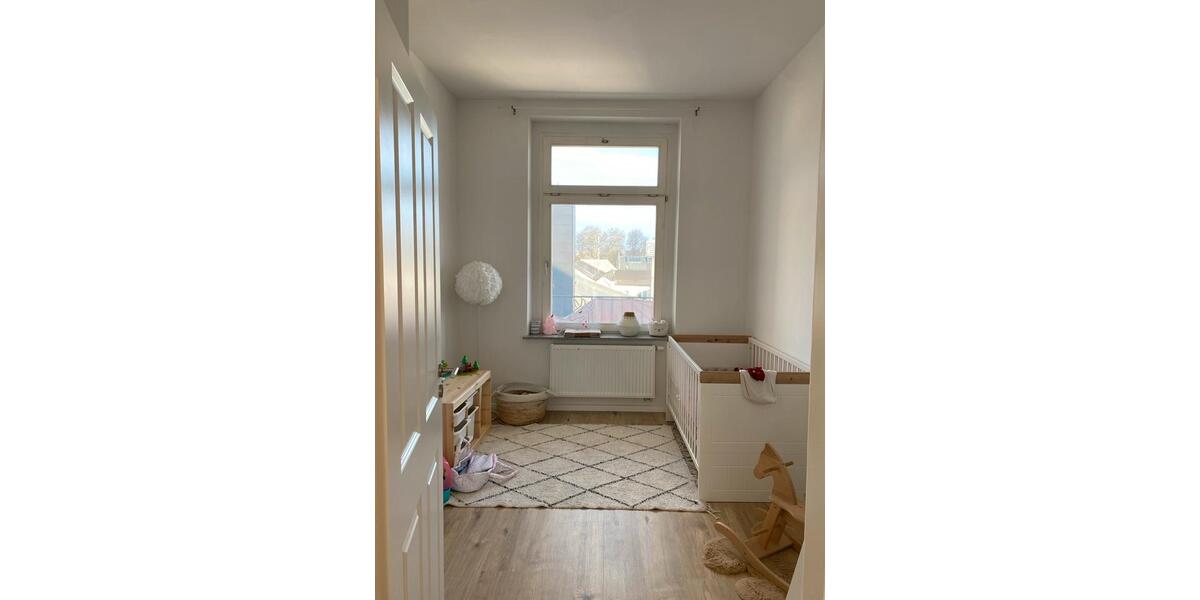 Etagenwohnung Wuppertal Arrenberg - 3 Zimmer, 80 m&sup2;, 910&euro; | Angebot:24749239