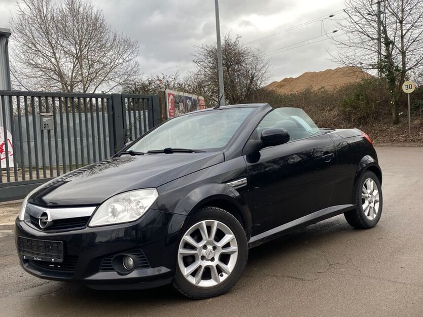 Opel Tigra 198.000 km 2.990 € Neuss 41460