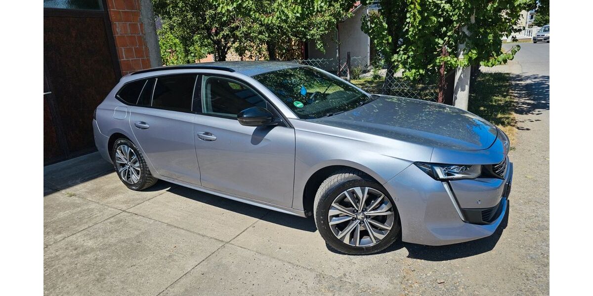 Peugeot 508 90.000 km 17.700 € Remscheid 42859