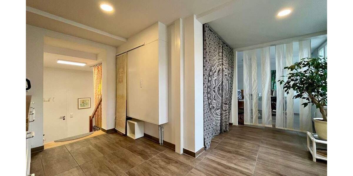 Gewerbeobjekt Velbert Langenberg - 4 Zimmer, 1.200&euro; | Angebot:23434240