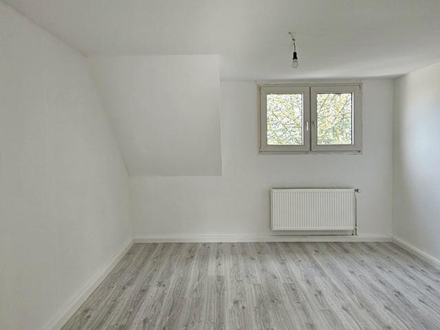 Dachgeschoßwohnung Remscheid - 3 Zimmer, 65 m&sup2;, 420&euro; | Angebot:25491065