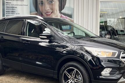Ford Kuga 61.300 km 16.883 € Wermelskirchen 42929