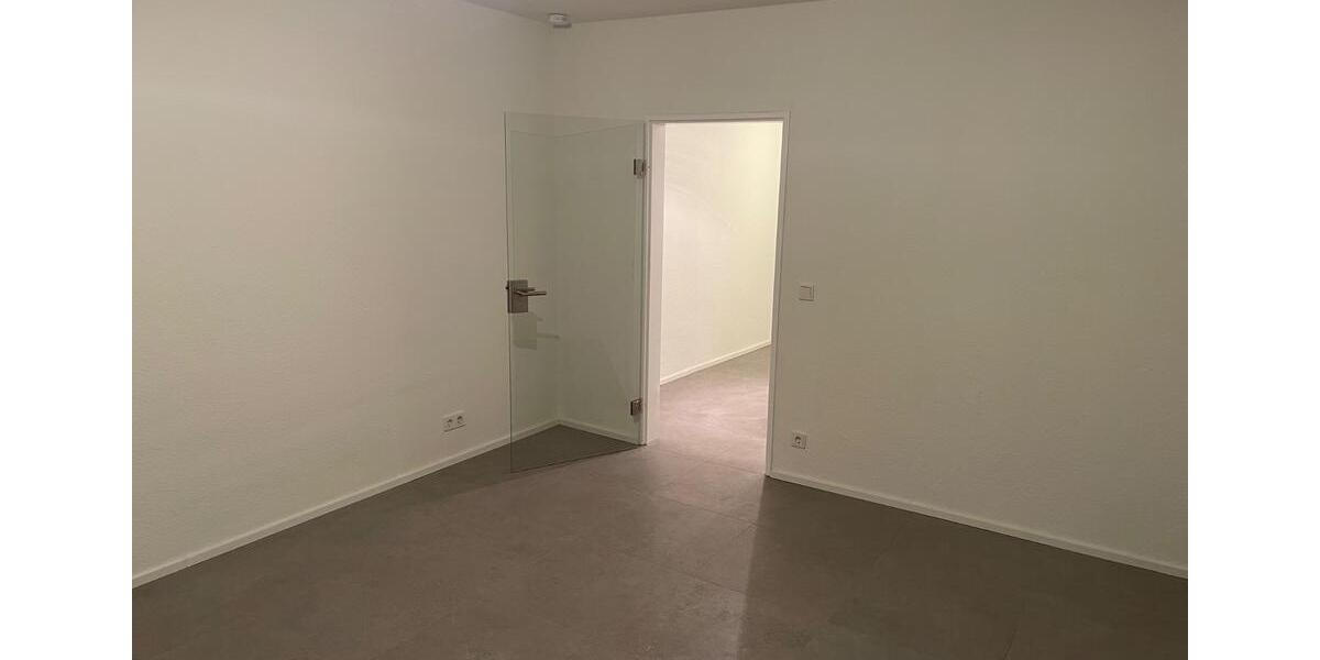 Etagenwohnung Köln Kalk - 1 Zimmer, 42 m&sup2;, 820&euro; | Angebot:24527843