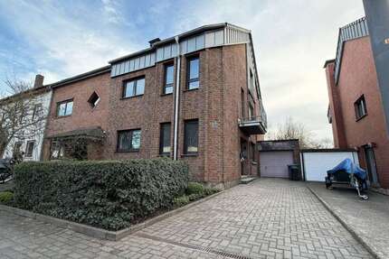 Haus Langenfeld - 6 Zimmer, 185 m&sup2;, 3.199&euro; | Angebot:24953970