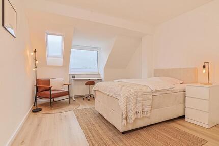 Wohnung Düsseldorf Düsseltal - 4 Zimmer, 100 m&sup2;, 595.000&euro; | Angebot:24604999