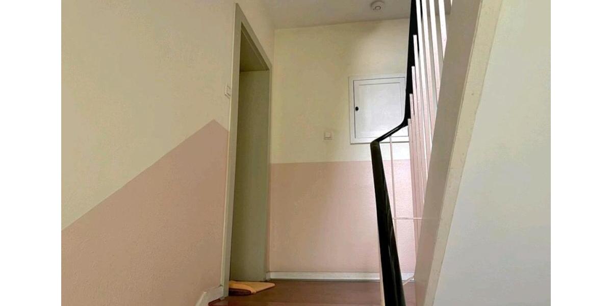 Etagenwohnung Wuppertal Barmen - 5 Zimmer, 95 m&sup2;, 69.000&euro; | Angebot:26827320