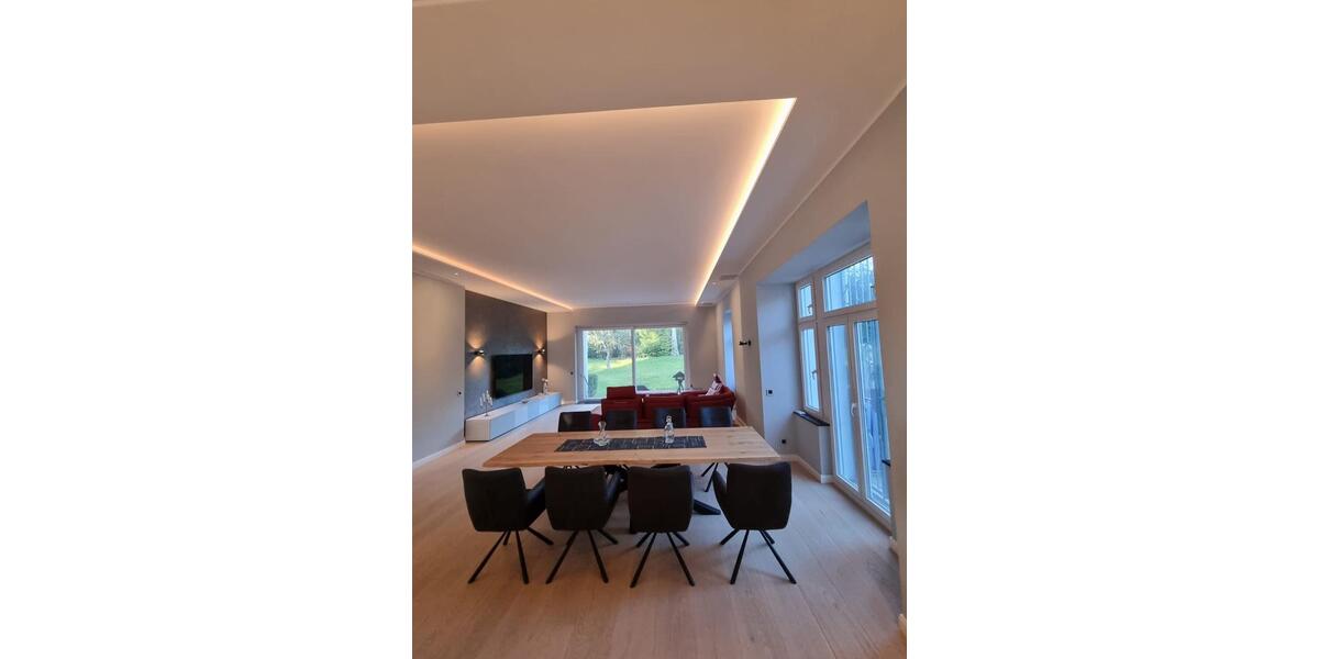 Erdgeschoßwohnung Wuppertal Gemarkung Langerfeld - 4 Zimmer, 200 m&sup2;, 2.600&euro; | Angebot:25394175